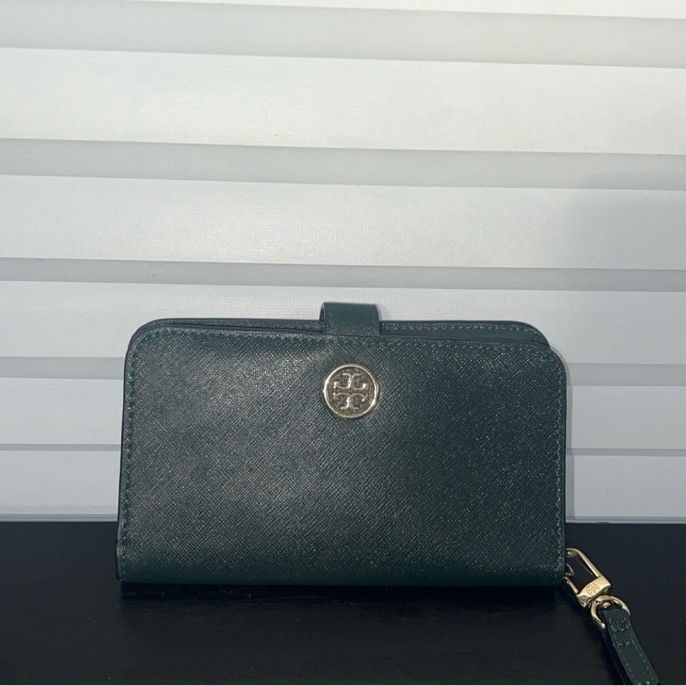 Tory Burch Hunter Green Bi Fold Leather Wallet